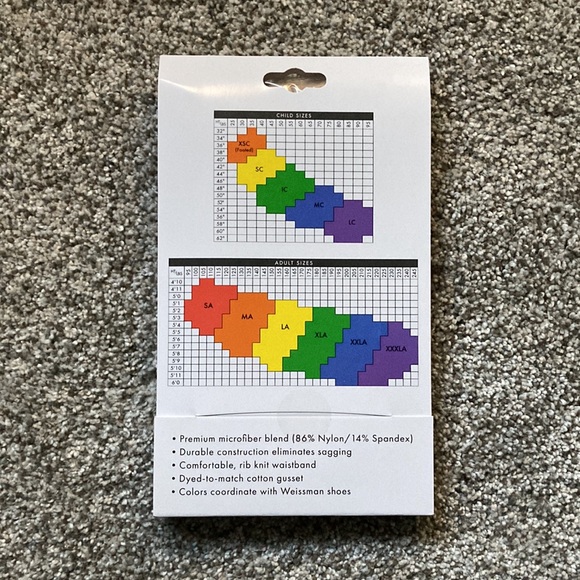 NOT A BUNDLE NWT Weissman Lt. Suntan Tights - Picture 2 of 2